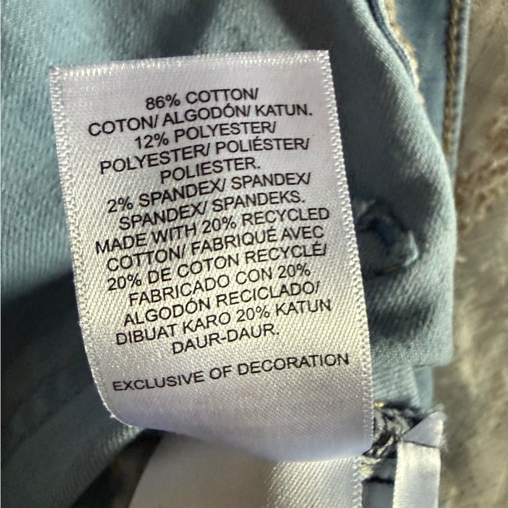 Lucky Brand Light Blue Mid Rise Bootcut Jeans With Raw Hem - Picture 6 of 8